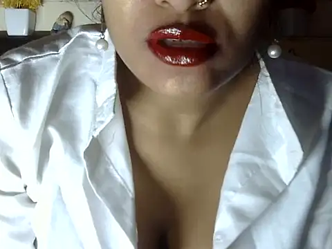 Snapshot of hotee_bhabi chatting on November 2025 03:55:01 PM hotee bhabi online show from November 2025 03:55:01 PM