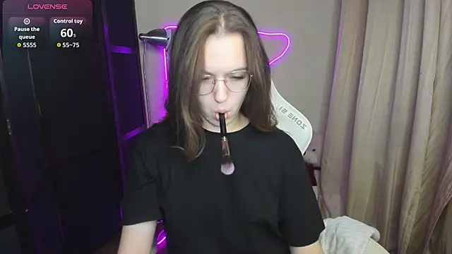 ShalinaMontana online show from September 2025 03:17:01 PM