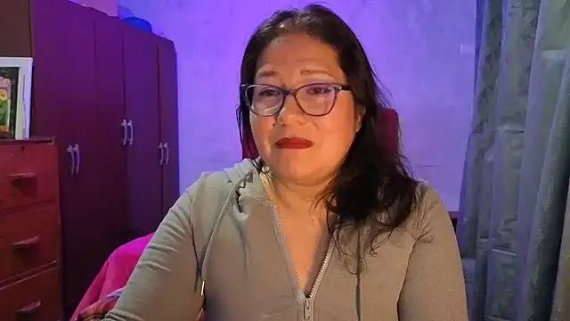 Snapshot of scarlett_widow_ chatting on April 2026 02:58:02 AM scarlett widow online show from April 2026 02:58:02 AM