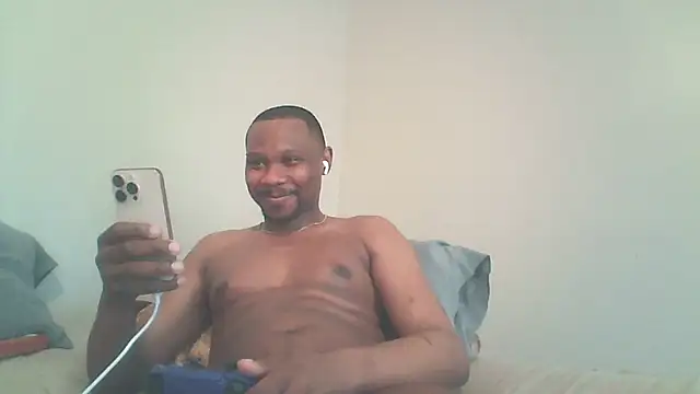 icysmoke2 online show from May 2026 11:33:02 PM
