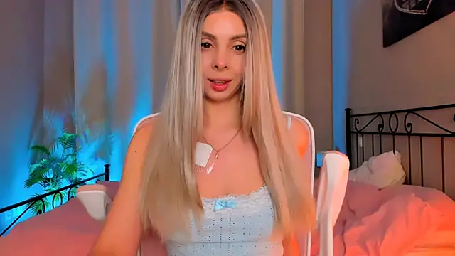 VelvetEliza online show from November 2025 09:17:01 PM