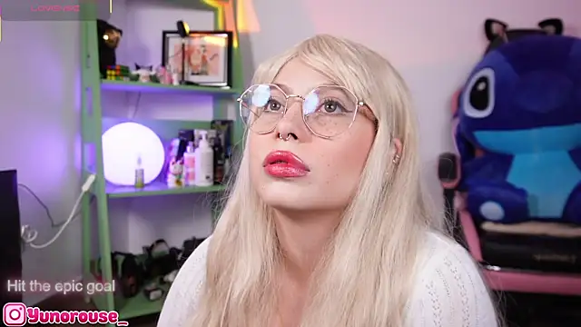 YunoRose  online show from October 2025 03:18:02 AM