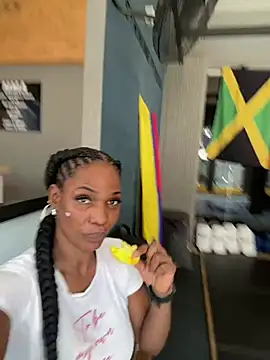 Bustykeyla online show from February 2026 03:56:02 PM