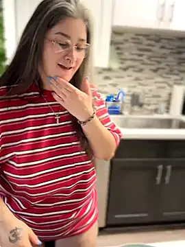 Alix Valentine online show from September 2025 08:34:02 PM