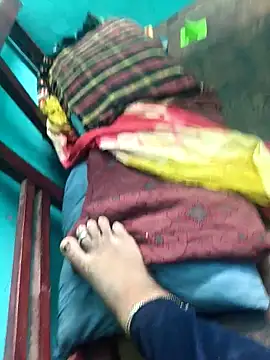 Snapshot of Villageanuty chatting on April 2026 08:42:01 AM Villageanuty online show from April 2026 08:42:01 AM