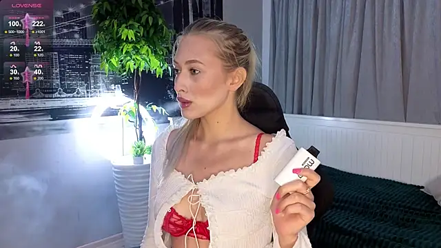 ChristyMarshall online show from September 2025 04:41:02 PM