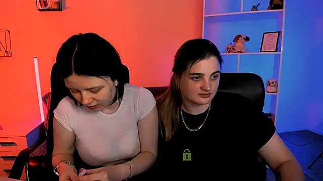 Snapshot of inga_gree chatting on December 2025 07:55:01 PM inga gree online show from December 2025 07:55:01 PM