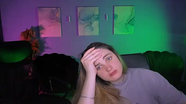 Snapshot of inga_gree chatting on March 2026 09:10:02 PM inga gree online show from March 2026 09:10:02 PM