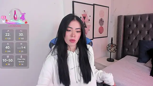 Anya Belth online show from October 2025 07:37:01 PM