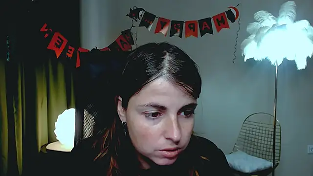 Snapshot of MartaEdams chatting on October 2025 07:30:02 AM MartaEdams online show from October 2025 07:30:02 AM