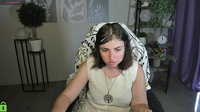 Snapshot of MartaEdams chatting on July 2026 05:12:02 AM MartaEdams online show from July 2026 05:12:02 AM