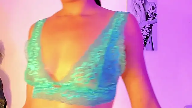 SamayRyann online show from October 2025 01:09:01 PM