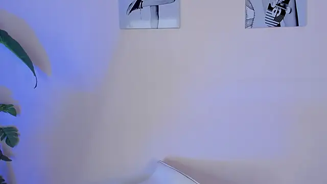 SamayRyann online show from December 2025 12:56:01 PM