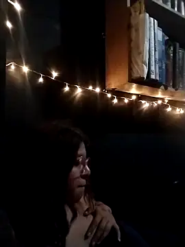 Atenea69 online show from November 2025 05:28:02 AM