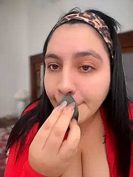 victoria amatista  online show from May 2026 05:10:02 PM