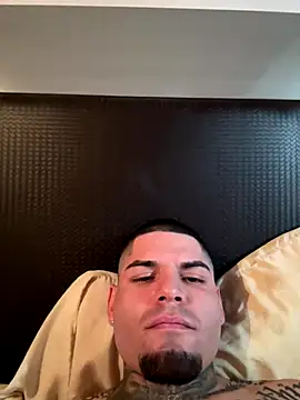 Snapshot of crazybarber69 chatting on September 2025 05:02:02 PM crazybarber69 online show from September 2025 05:02:02 PM