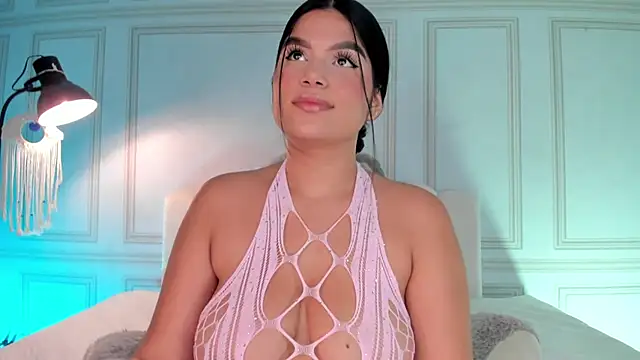 Kendall Jonss1 online show from November 2025 10:38:02 AM