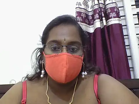 Reena-gowda online show from October 2025 04:59:02 PM