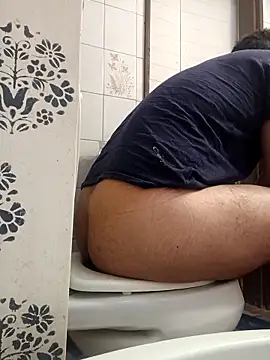 juanpa8453 online show from April 2026 02:33:01 PM