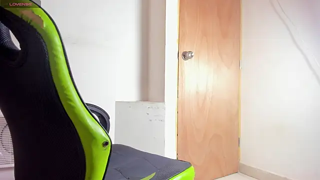 Darkknightx01 online show from September 2025 02:44:01 AM