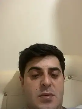 Snapshot of Semihh35 chatting on April 2026 10:46:02 PM Semihh35 online show from April 2026 10:46:02 PM