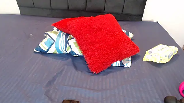 Snapshot of cieloDal chatting on September 2025 05:12:01 AM cieloDal online show from September 2025 05:12:01 AM