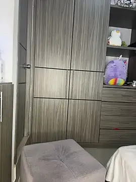 Mia sweet80 online show from November 2025 01:18:02 PM