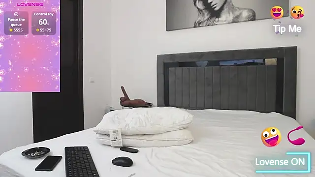 SweetMelodyZ online show from October 2025 04:31:02 AM