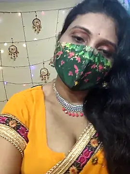 Hotty Sonali online show from October 2025 12:17:01 PM