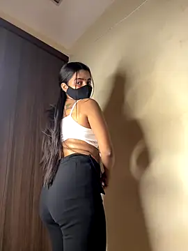 Snapshot of Cute-Sakhi chatting on November 2025 03:00:02 PM Cute-Sakhi online show from November 2025 03:00:02 PM