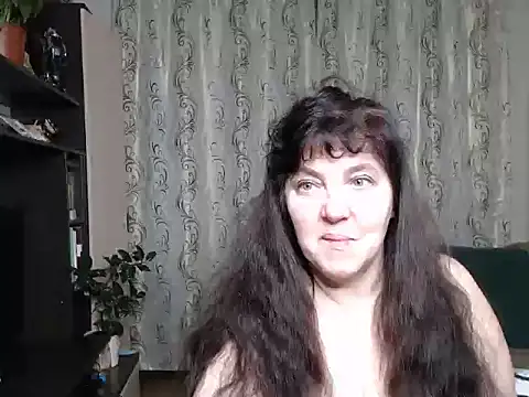 Illusionq online show from December 2025 05:17:02 AM