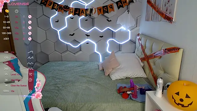 Snapshot of aliicemeow chatting on November 2025 09:11:01 AM aliicemeow online show from November 2025 09:11:01 AM