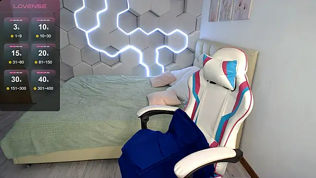 aliicemeow online show from May 2026 02:30:01 AM