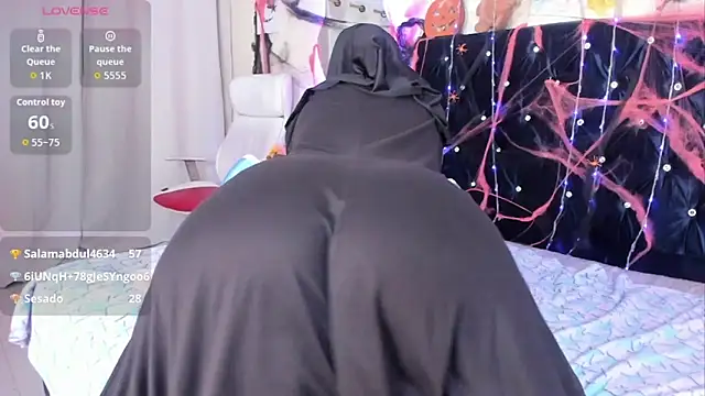 Dana-Alabi online show from October 2025 01:55:02 PM