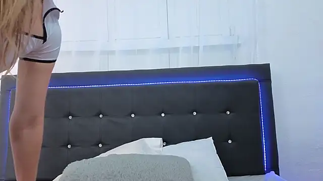 Snapshot of Angiehuston1 chatting on September 2025 02:19:01 PM Angiehuston1 online show from September 2025 02:19:01 PM