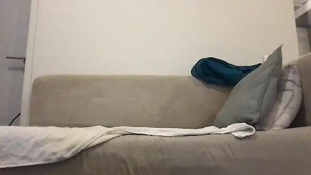 Zaak91190 online show from October 2025 09:05:02 PM