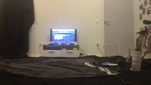 Snapshot of Zaak91190 chatting on April 2026 11:31:02 PM Zaak91190 online show from April 2026 11:31:02 PM