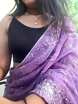 Snapshot of Monalisa670 chatting on September 2025 07:43:01 AM Monalisa670 online show from September 2025 07:43:01 AM