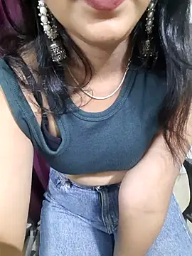 Snapshot of Monalisa670 chatting on October 2025 07:12:02 PM Monalisa670 online show from October 2025 07:12:02 PM