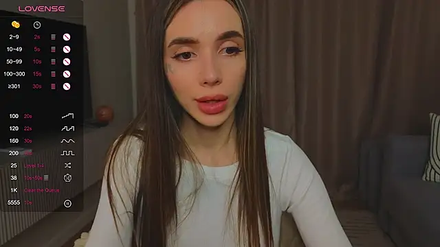 Snapshot of shuggybaby chatting on April 2026 09:04:01 PM shuggybaby online show from April 2026 09:04:01 PM