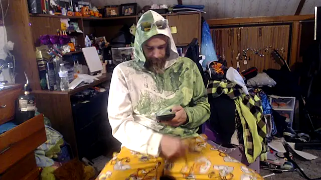 Snapshot of thejuicybacon chatting on March 2026 04:29:02 PM thejuicybacon online show from March 2026 04:29:02 PM