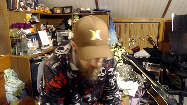 Snapshot of thejuicybacon chatting on April 2026 11:00:01 AM thejuicybacon online show from April 2026 11:00:01 AM