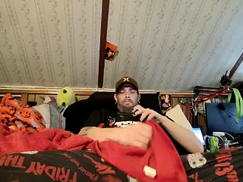 Snapshot of thejuicybacon chatting on April 2026 05:00:02 PM thejuicybacon online show from April 2026 05:00:02 PM