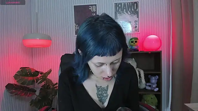 Snapshot of kattusauruss chatting on September 2025 01:11:02 PM kattusauruss online show from September 2025 01:11:02 PM