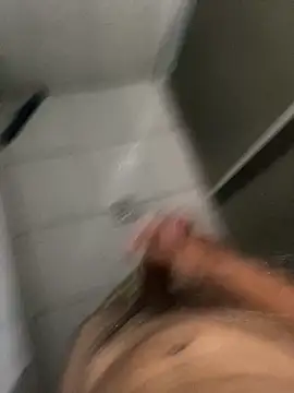 thomasllucas online show from November 2025 06:41:04 PM