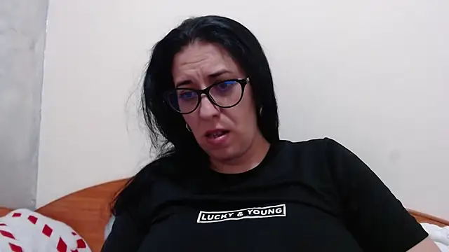 jollene online show from April 2026 02:40:02 PM