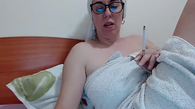 jollene online show from April 2026 01:25:02 PM