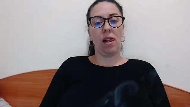 Snapshot of jollene chatting on May 2026 12:02:02 PM jollene online show from May 2026 12:02:02 PM