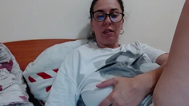 Snapshot of jollene chatting on May 2026 01:51:02 PM jollene online show from May 2026 01:51:02 PM