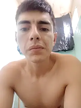 La Cosita 69 online show from October 2025 12:28:02 PM